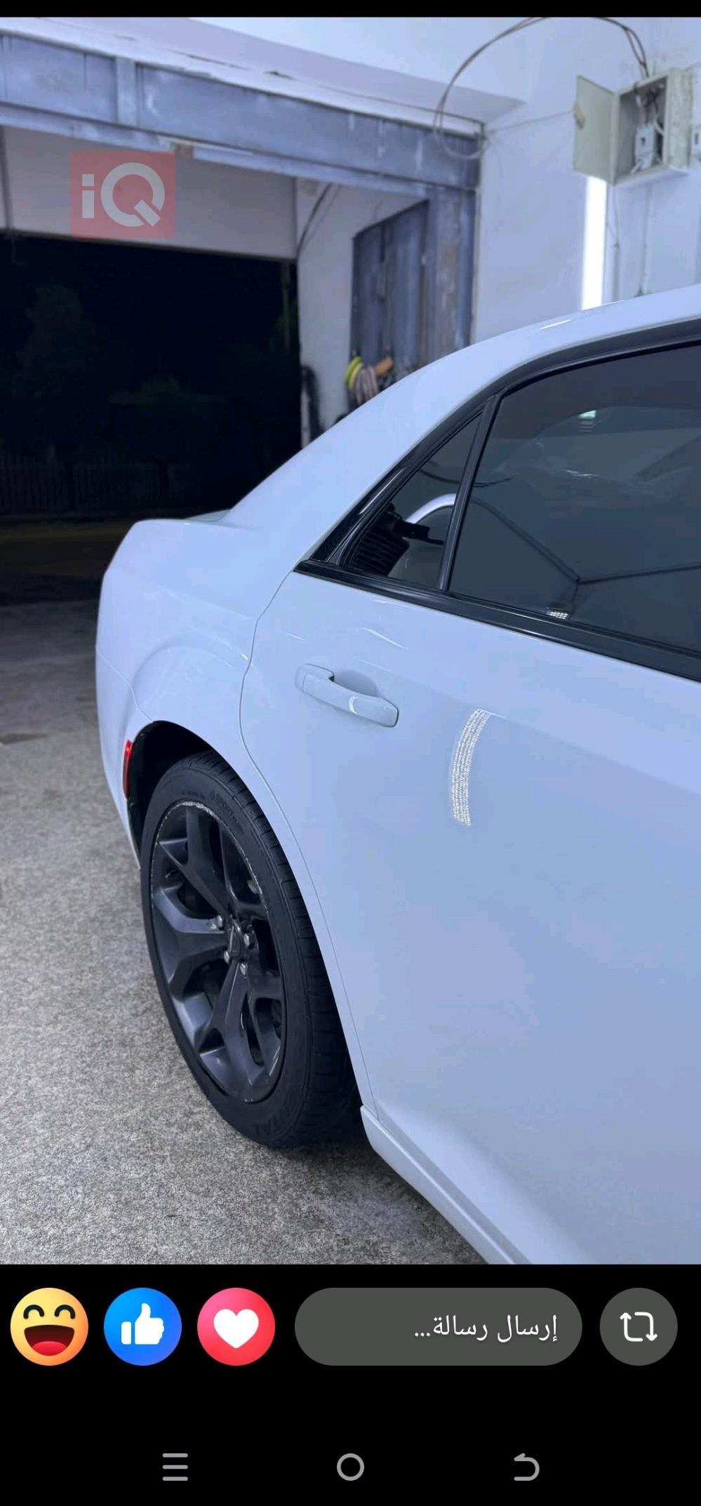 کرایسلەر 300